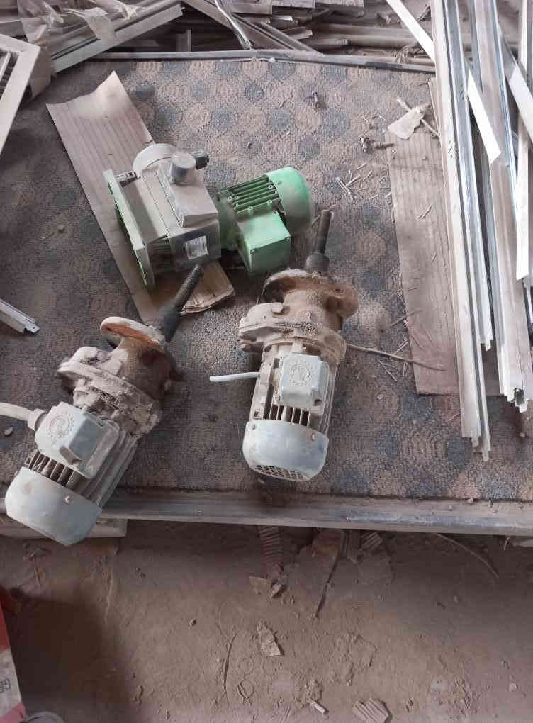 تصفيه مخازن العنوان حي الصناعي قرب محطه وقود الصناعي الاستفسار على الرقم ***********
