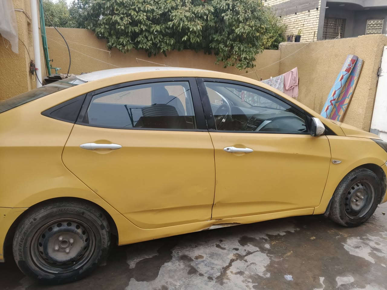 السلام عليكم.اكسنت خليجي موديل 2012 محرك 16.فول عادي عادى الكير اوتو تبريد تتفئ شغال حداديه تعبانه ماكن السياره مدائن قرب الورديه.رقم الهاتف *********** صاحب السياره السعر 72 قابل للتفواض
