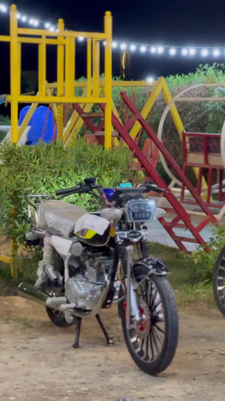 سلام عليكم سيفان للبيع موديل 2025 دراجة كاعده مابيها اي نقص الله شاهد حلوه ونضيفه مكينة كبس شاشه شغاله لسعر 750 وبيها مجال حك الجية مكاني هبهب ناحية الخالص للتواصل. ‭+٩٦٤ ٧٧٨ ٣١٦ ٦٤٥٧‬


**إذا كنت صاحب هذا الإعلان وتريد حذفه لأي سبب، رجاءا أرسل رسالة إلى الدعم الفني**