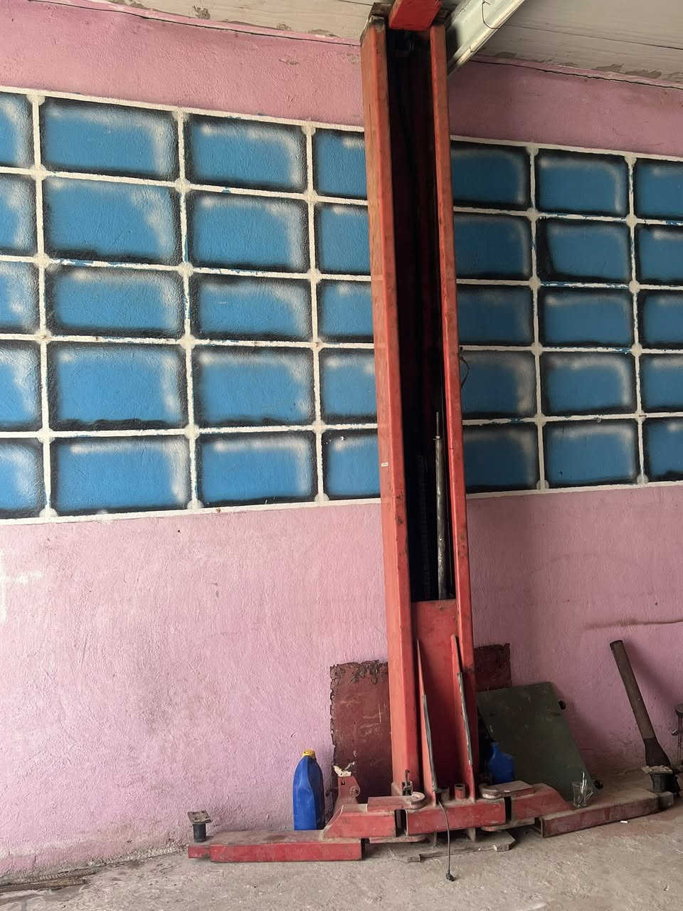 جك سيارات الرفع ثري فيز للبيع العنوان واسط العزيزيه سعر. 3 مليون وبي مجال الشراي ***********
