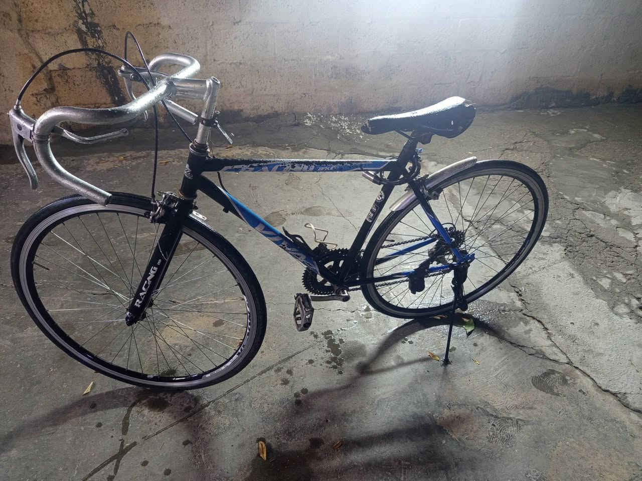 سلام عليكم ورحمه الله وبركاته عندي هاذا الباسكل للبيع مستعجل على بيعته الباسكل ياباني السعر خاص الاستفسار على هاذا الرقم ***********
