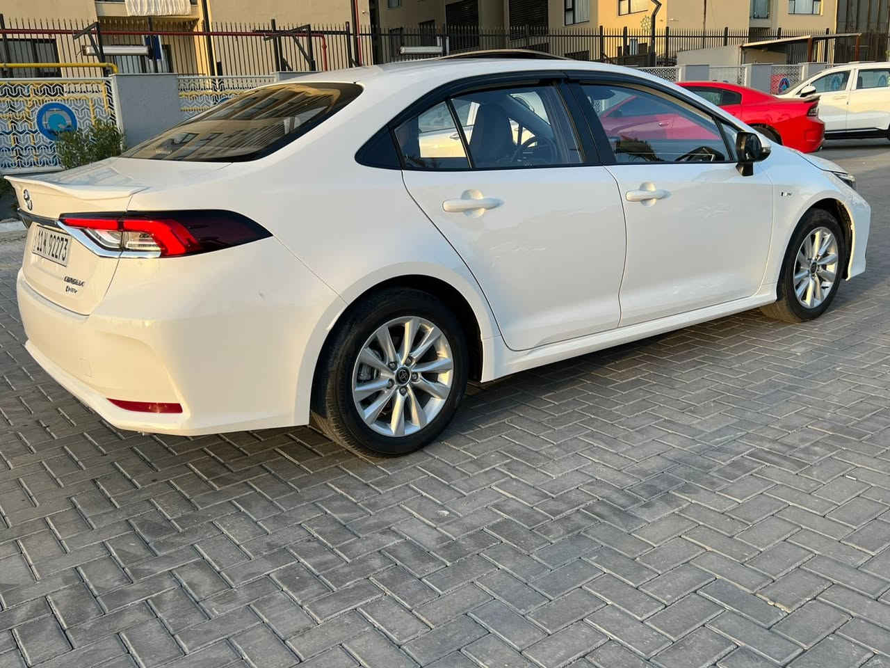 السلام عليكم للبيع كورلا HEV موديل 2025 مكفوله كفاله عامه من البارد ول صبغ ول تبديل ومن الرصعات ماشيه 14 اخت الزيرو وفول مواصفات من عده الكرسي مو كهرباء بحاله الوكاله السياره رقم بغداد باسمي مكانها بغداد السيديه للاستفسار عل سعر واي سؤال الاتصال عل رقم ***********  ولا تعلقلي تكلي السعر والسعر وتنطي سعر بكيفك  اتصل وبيك خير ودلل
