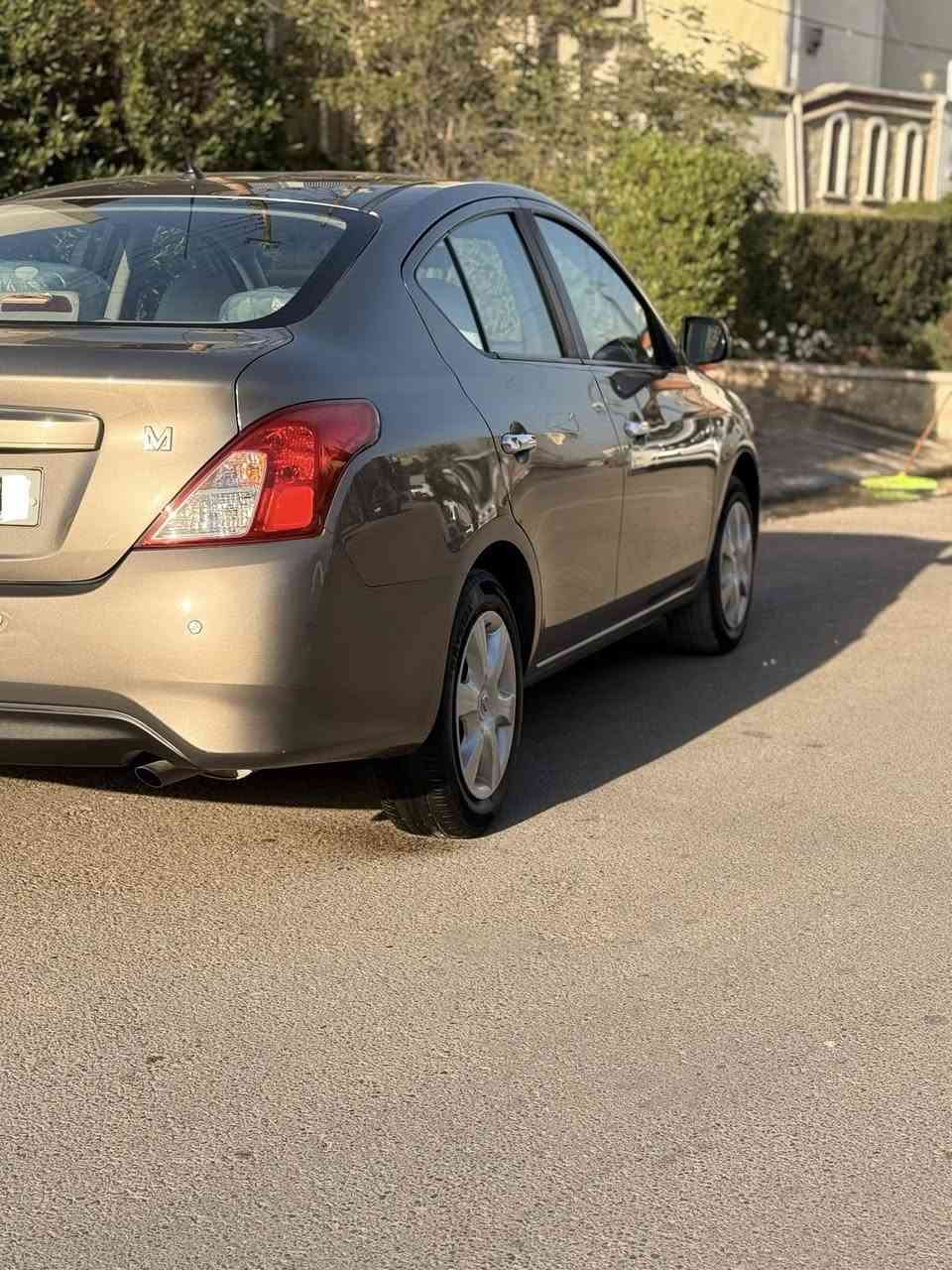 رمضان كريم ❤️
سني هندي / بليته زركه المرغوب ➿
موديل 2022 / رقم أربيل ➿
كفاله عامه السياره بلادي وضع شركه 
لا ضربه ولا صبغ ولا تبدل ولا بارد 
مكان السياره بغداد السيديه ➿
للاستفسار الاتصال بالرقم ***********
