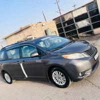 سينا موديل 2017 XLE فتحه بصمه كامره تشغيل عن بعد شاشتين تبريد ماشاءالل...
