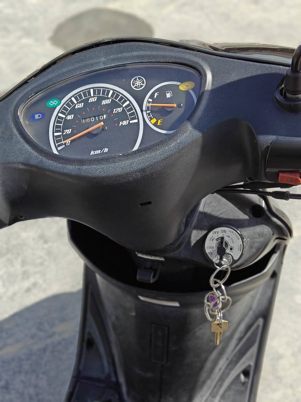 اكزز ياباني نوزل دراجة رمبه كفاله عامه مكينة بلكارتون بشرط برغي ممفتوح بيهه كفرات اصليه دراجه كلهه بلاديه. ماشية 16 الف
مكانه كربلاء طويريج 
مكفوله ***********
