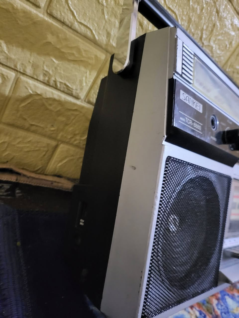 سانكي صنع في يابان استيراد أسواق مركزية موديل 1980 راديو fm mw sw sw2  نظافة ٩٥% سعر ١٣٥ الف توصيل ٦الف


**إذا كنت صاحب هذا الإعلان وتريد حذفه لأي سبب، رجاءا أرسل رسالة إلى الدعم الفني**