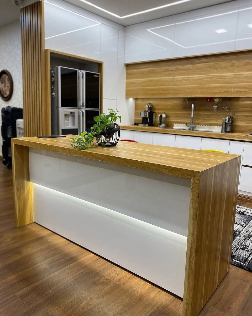 تكتمل الاناقه مع مطابخ فينيسيا  
#تصميم_و_تنفيذ كادر فينيسيا  للمطابخ التركيه والديكور  
كاونتر خشب الداخل mdfوالخارج hdf
حصراً حصراً الخشب تركي وليس ايراني 
نشالله يعجبكم التصميم وتصميم الالوان 

📍زورونا الحله سيطره الاثار 
📞للتواصل والاستفسار 
***********
