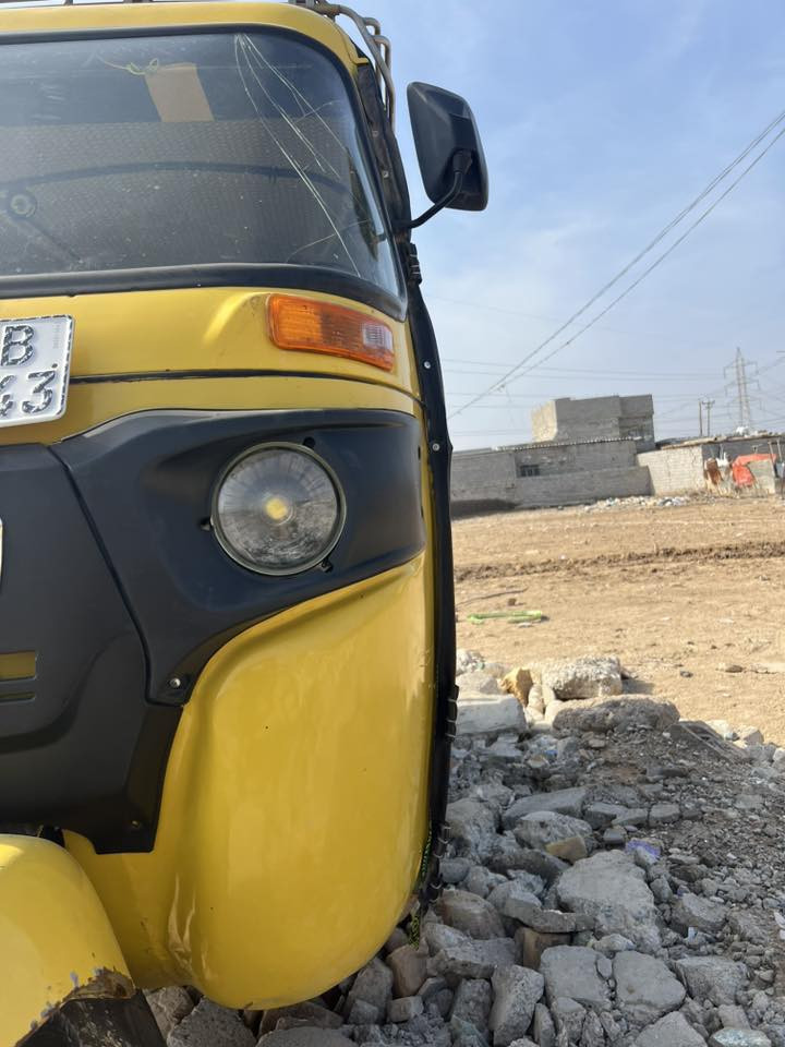 سلام عليكم باجاج مديل 21للبيع رقم ديالى تكتك كامله مابيها نقص فقط الدوس يرادلهن تعمير واضحات بصور تعميرهن موصحيح  محرك +اكسل +كهربائيات كلهن كاملات خير من الله والكشر واضح كدامكم 
سعر 7250وبيها مجال 
عنوان ديالى الكاطون 
ملاحضه فقط سيبايه مو وياها 

***********
