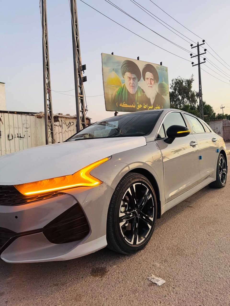 KIA K5 GT 2022
المسافة المقطوعة : 59000mi🚶
حجم المحرك : 1500 تيربو🚀
عدد الاسطوانات : ٤ سلندر 4️⃣
اللون : إسمنتي 
مواصفات
بصمه
كراسي كهرباء ⚡️ 
تشغيل عن بعد 
تدفئة كراسي 🔥
هاند بريك بصمة 
ويل كب
وضعيات قيادة
شاشة تحكم لمس
اندرويد اوتو
ابل كار بلاي
خرائط 
دخول ذكي

جاملغ تبديل وصبغ
جنطه رش صبغ 
ايرباك فقط درگه 
معوقين وكاله عامه انطيك
مكان سماوه_رميثه 
للستفسار ***********
