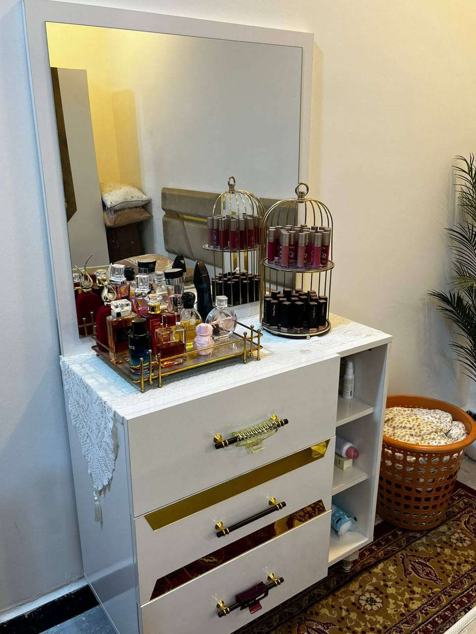 غرفة نوم شبابية للبيع استعمال قليل جدا بسعر مناسب 5 قطع 
بغداد


**إذا كنت صاحب هذا الإعلان وتريد حذفه لأي سبب، رجاءا أرسل رسالة إلى الدعم الفني**