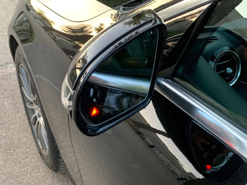 مارسدس E 200 2022
🛑ماشية 37 الف كم حقيقي 

وارد الماني كلين تايتل 

بصمتين 

بدون فتحة 

مري شفط ، اوتو بارك 

المقاعد جلد ومخمل 

مغلف ppf عند مركز nvn

🛑رقم مميز مواليد ٢٠٠٤

مكفولة من الضربة والصبغ

جاهزة بدون اي نقص مع كامل الكتلوكات والملحقات

السيارة باسمي تحويل مباشر 

للاستفسار 

***********

***********
