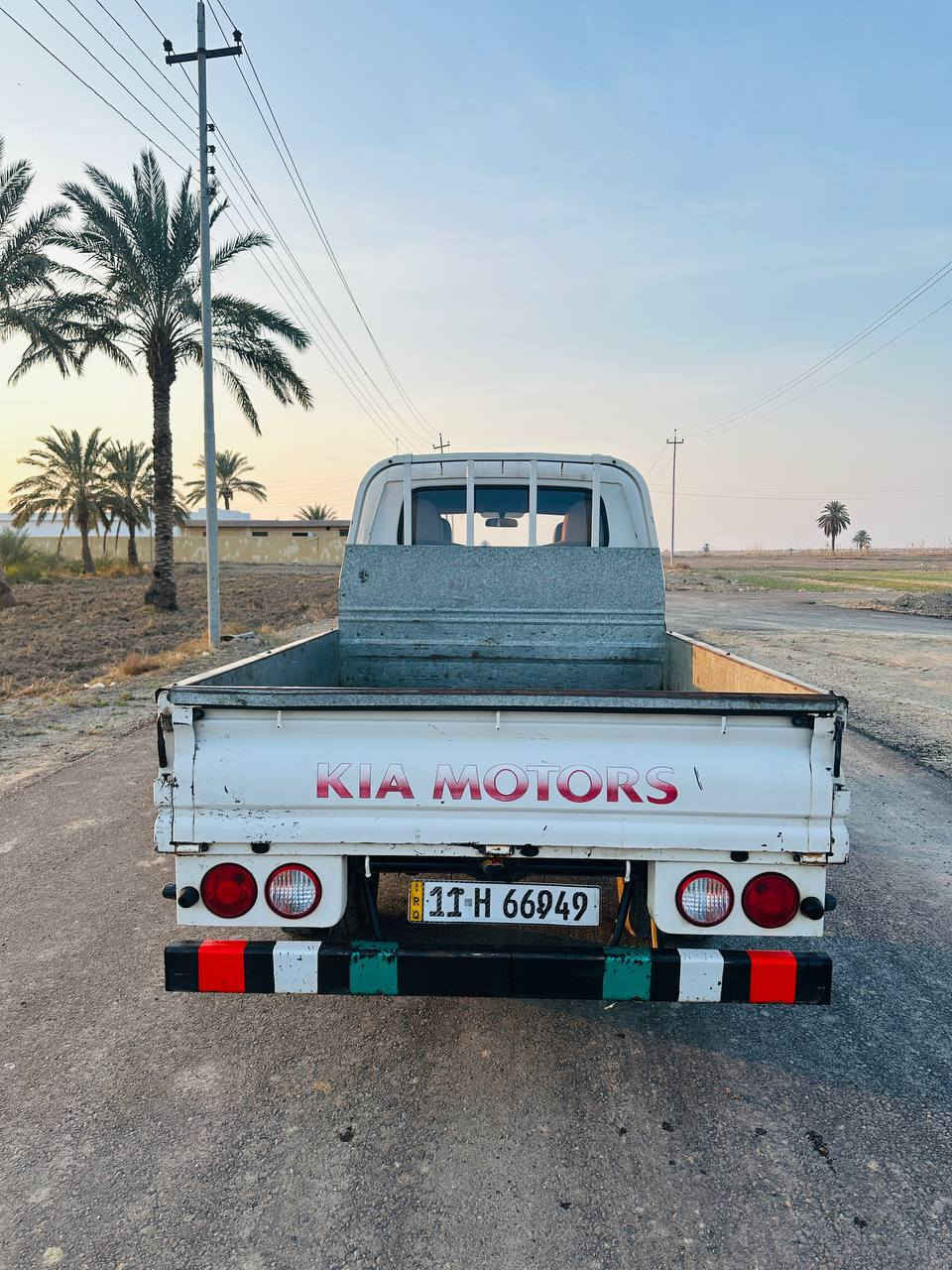 السلام عليكم ورحمه الله.
كيا عموشه للبيع دبل قماره رقم بغداد موديل 2020 سنويه تنتهي 2029   بارد كلش قليل وصبغ شبر بل تكمه والباقي كفاله 
ماشيه 193 محرك مجفت جديد سياره نصبته كلش حلوه وبل عافيه عل تكون من نصيبه السعر المطلوب 140وبيه مجال بسيط ورجائن الي ميشتري لا يتصل ***********
