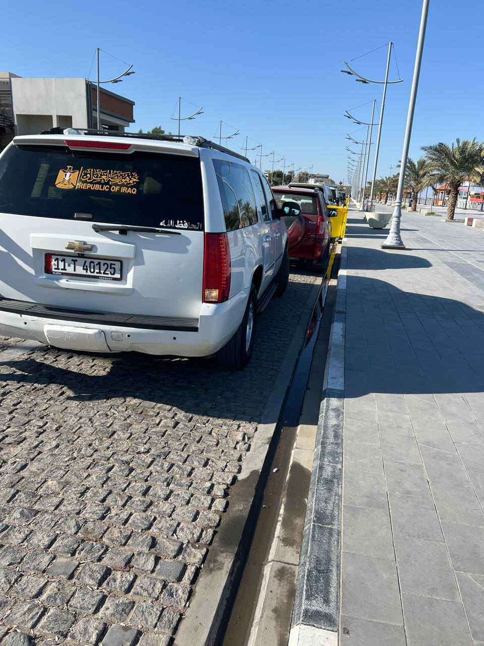 السلام عليكم:
تاهو رقم بغداد اصوليه مديل 2013
وارد امريكي طويل تبديل چاملغ وبنيد فقط اصل ابيض
السيارة مسجلة خط نجف 
السعر 195 وبي مجال
المكان البصرة المعقل 
رقم الهاتف:***********
