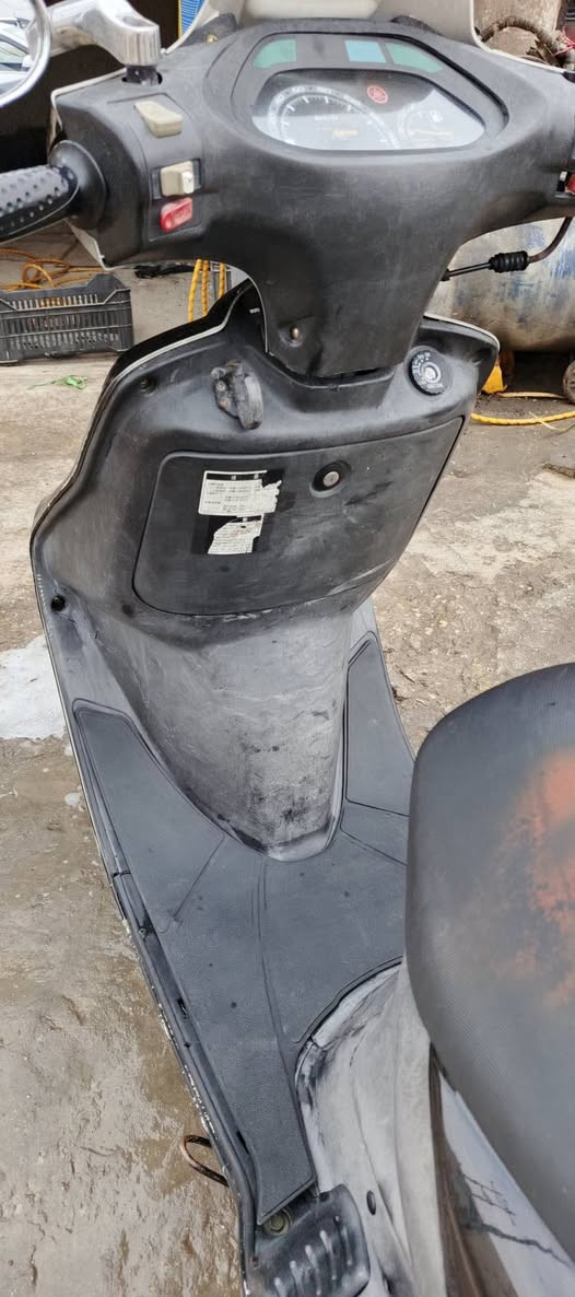 دراجه فراشه فحل ديسك دراجه حاويه وجديده شرط ما مفتوحه عالفحص دراجه بلاديه نظافه كهربائيات كلها شغاله نهضه فول عالفحص السعر ٥٨٠ بيه مجال للشراي ***********
