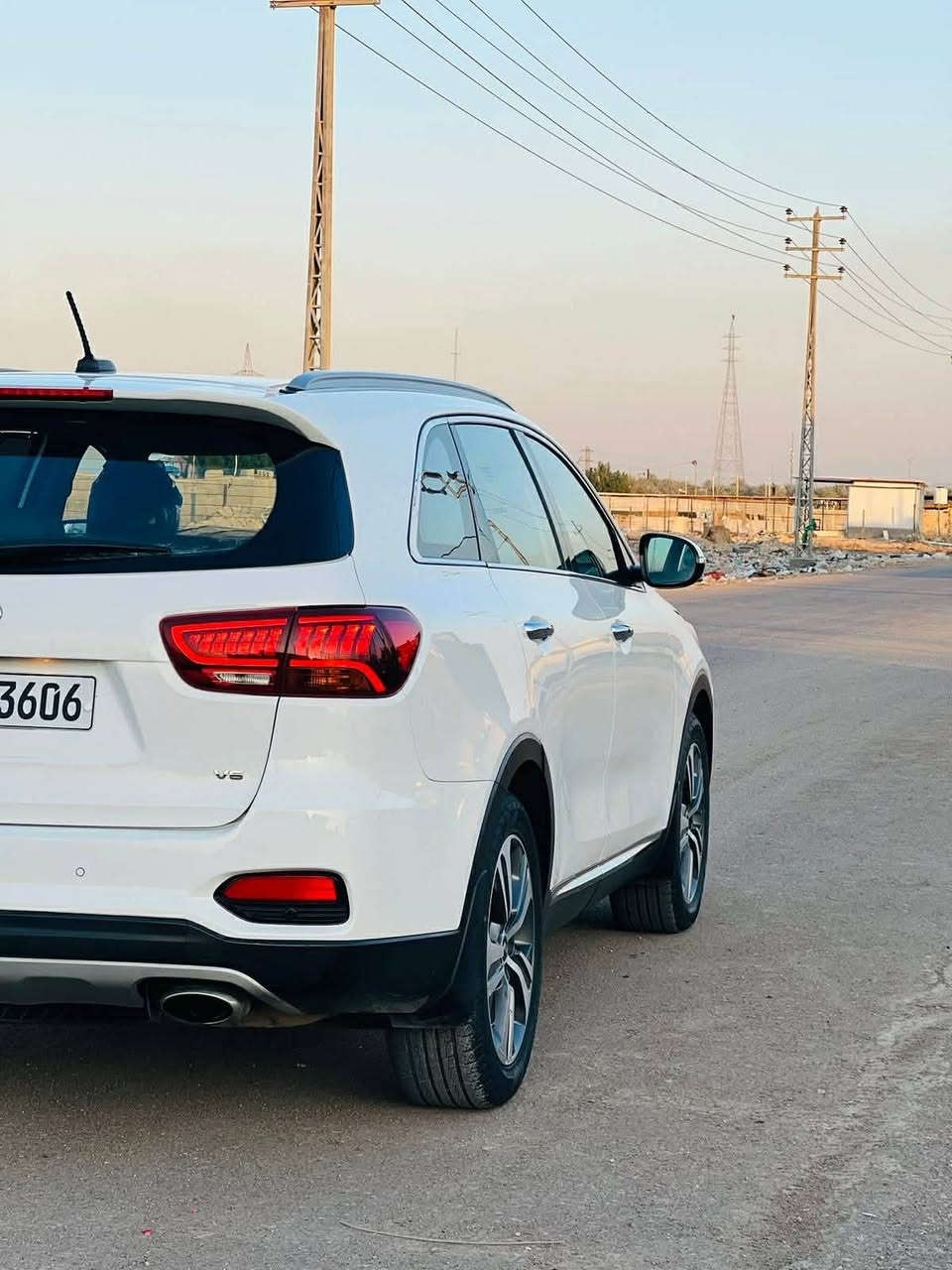 السلام عليكم،، 
كيا سورنتو موديل 2020
  مكان سياره بابل قضاء المحاويل 
سعر 245 وبيها مجال حك جيه  
رقم الهاتف
***********
