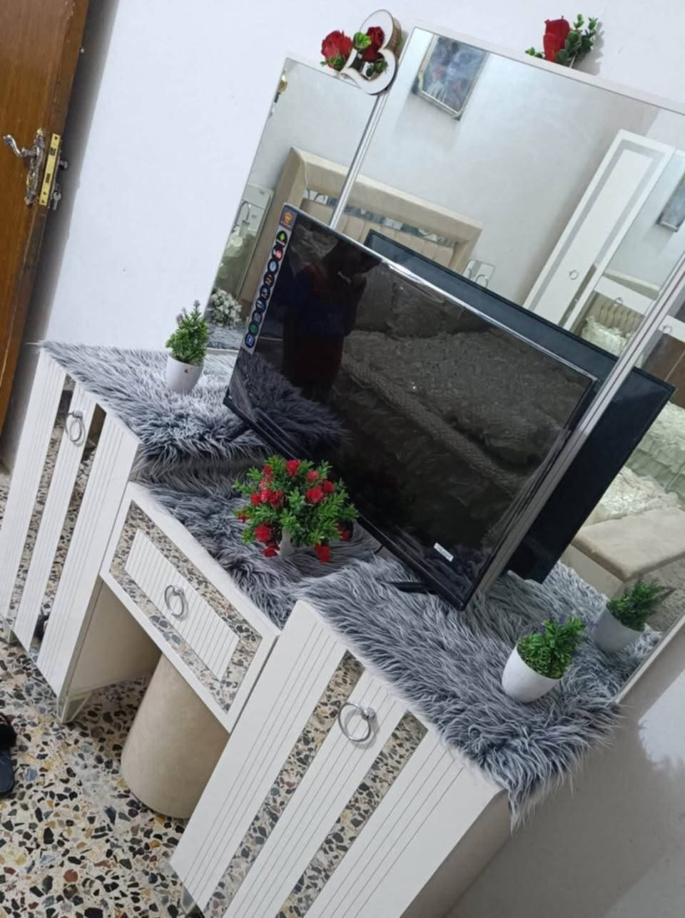 بيع مستعجل سعر 450 غرفه نوم


**إذا كنت صاحب هذا الإعلان وتريد حذفه لأي سبب، رجاءا أرسل رسالة إلى الدعم الفني**