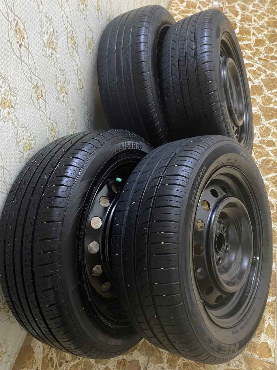 للبيع ….
ويل وتخم تاير جديد 205/55/16  + كبات


**إذا كنت صاحب هذا الإعلان وتريد حذفه لأي سبب، رجاءا أرسل رسالة إلى الدعم الفني**