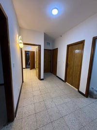 #للايجار___في___السيديه شقة طابق اول تحتوي على   3غرف نوم وصاله ومطبخ ...