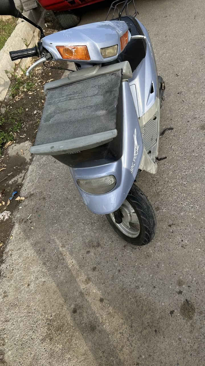 ماطور بزون للبيع  معمر  شغال بس يحتاجله تنضيف كابريته باتري جديد بس يحتاج كتف الشحن السعر 230 الف وبي مجال ***********
