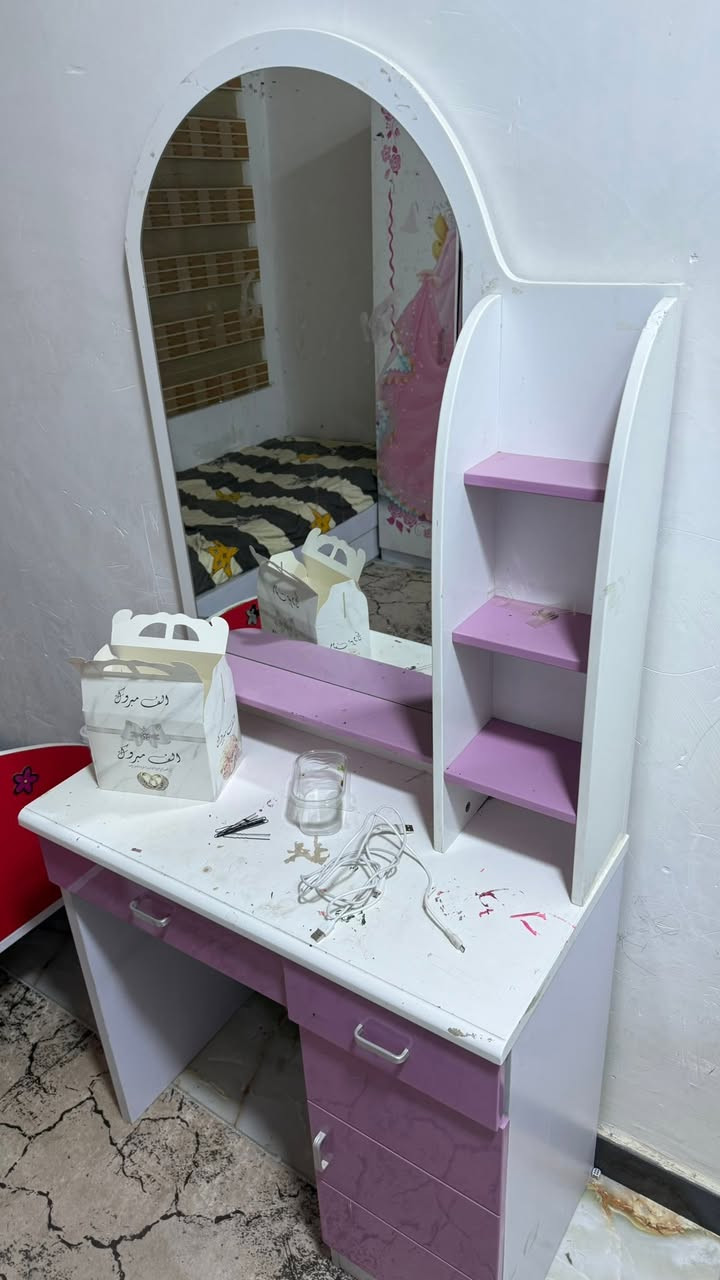غرفة نوم بناتيه مال اطفال


**إذا كنت صاحب هذا الإعلان وتريد حذفه لأي سبب، رجاءا أرسل رسالة إلى الدعم الفني**