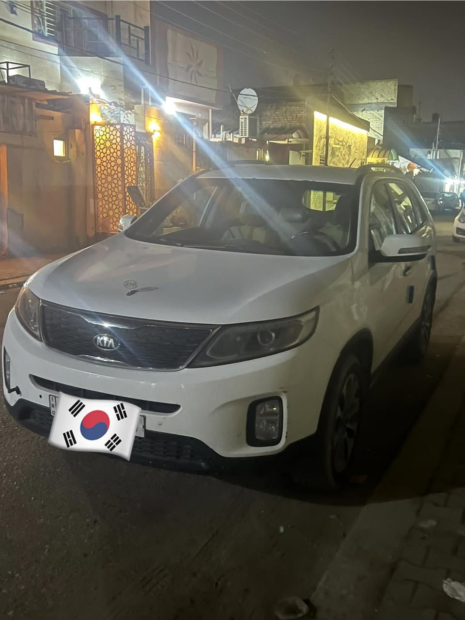 السلام عليكم سورنتو موديل 2015 
4 سلندر 2400
دواخل بيجي 
بصمه 3 قطع تبريد
مري شفط رقم انكليزي بصره
بيه قطعتين باب السايق وخلف السايق وباب خلفي الجه الثانيه نص صبغ والباقي كفاله اخوان مكلف بلنشر 
السعر138 بيه مجال مراوس حس القناعة 
صاحب السياره ***********
