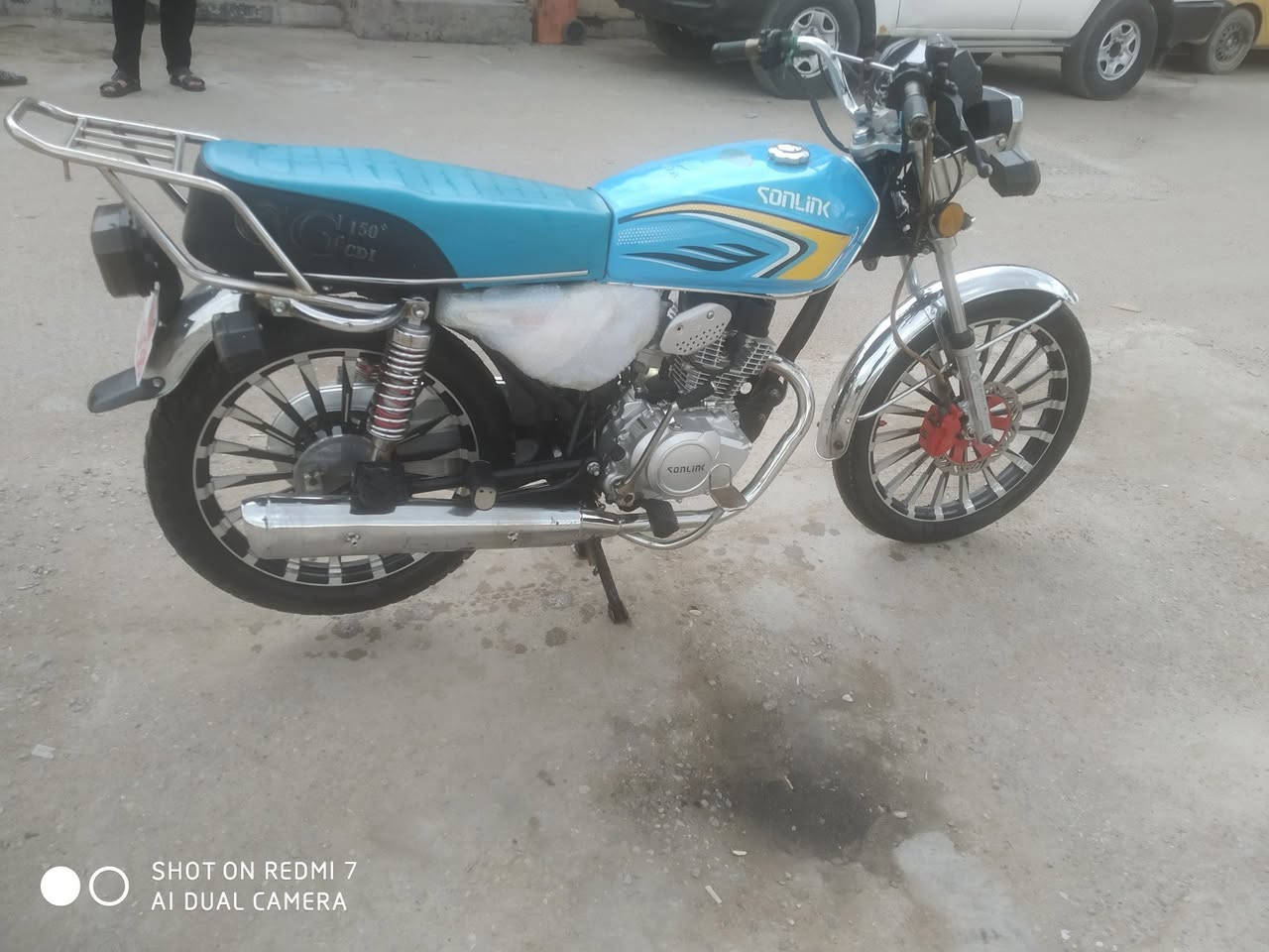 سلام عليكم دراجه 5كير ضاقطة وزنجبيل اموديل 24كفالة عامة سعر 750وبيها مجال ***********
