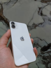 ايفون ١١ • ذاكرة ١٢٨ • شاشة مستبدلة