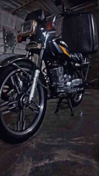 دراجه ايراني  5 گير للبيع شغاله نكرة سلف دراجه مكفوله من ناحيه المكينه...