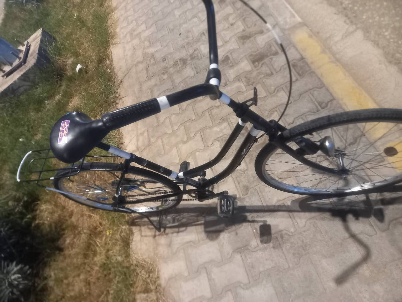 السلام عليكم بايسكل للبيع سعر ٨٠ بي للشراي كربلائ حي العامل


**إذا كنت صاحب هذا الإعلان وتريد حذفه لأي سبب، رجاءا أرسل رسالة إلى الدعم الفني**