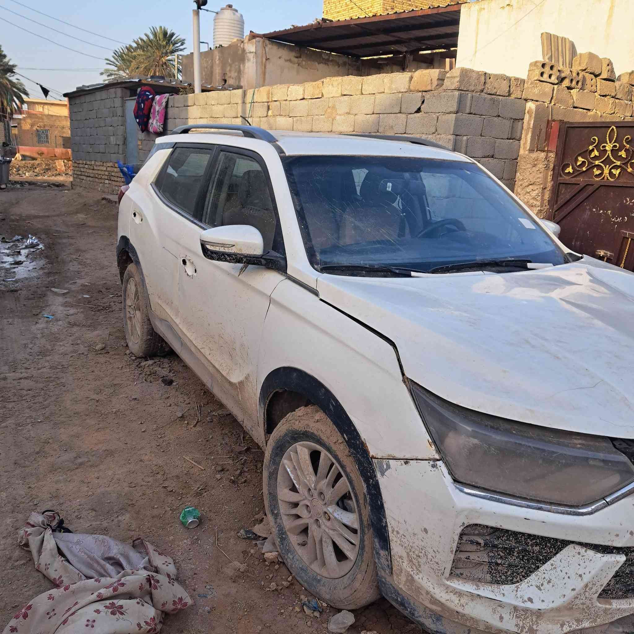 سلام عليكم سياره صيني كوراندو مامرقمه ستلام شركه
موديل2022 عله حادثه  السعر60 /***********
