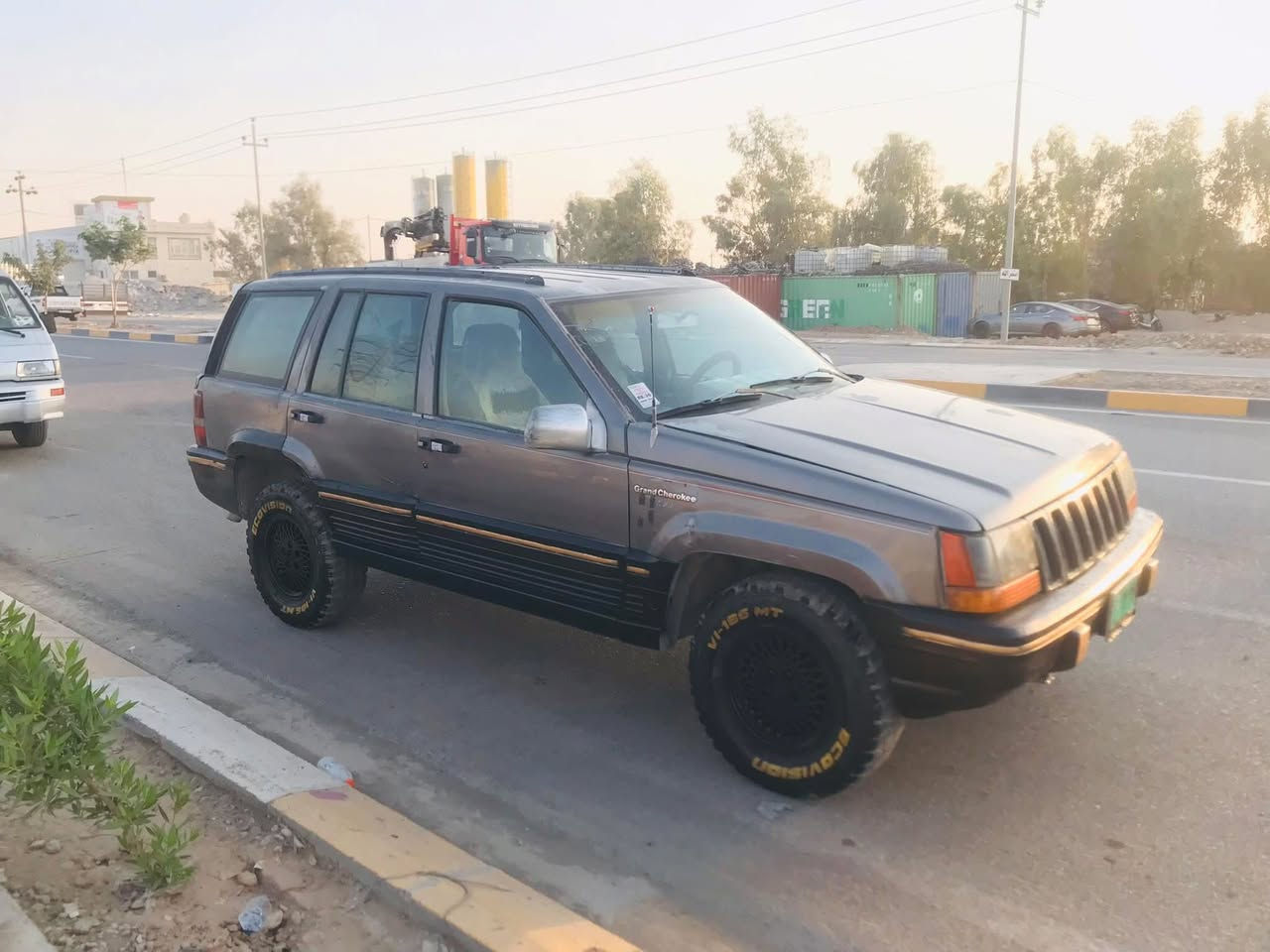 جیب شیروکی مکینه بطه vvt 2500ملکه  رقم موصل شرت اولیات حاسبه باتری لوک پیش بی عیب گرمی ب شرت نرخ 23ورقه مجال کم له کلارم ***********
