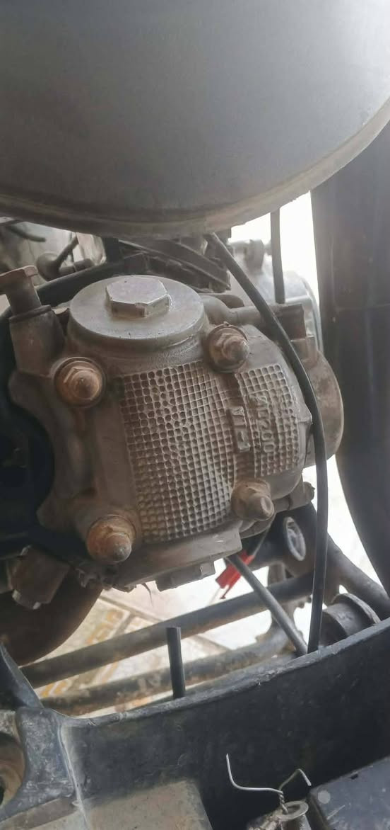 سلام عليكم مكينه بوليس 55 شرط وضمان  وكله جديد مراوس ب مكينه مال عدله وذه تريد نراوس طابوكه ب طابوكه .


**إذا كنت صاحب هذا الإعلان وتريد حذفه لأي سبب، رجاءا أرسل رسالة إلى الدعم الفني**