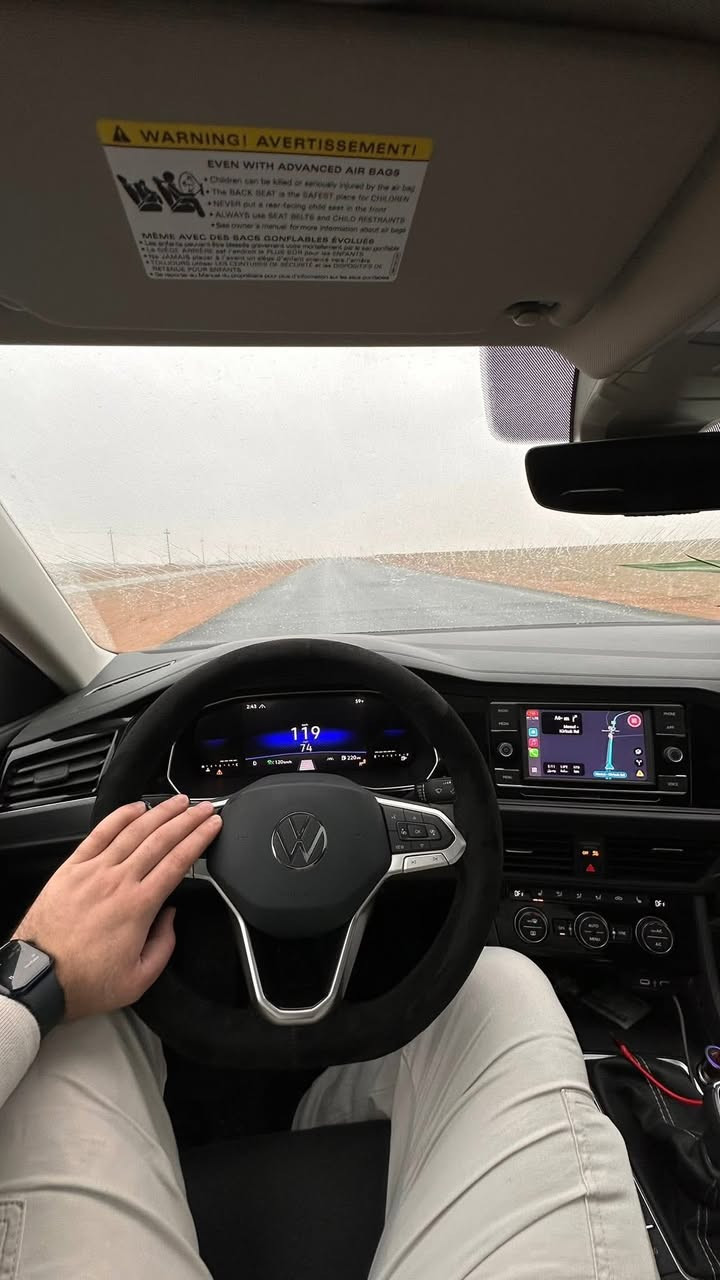 سلام عليكم
جيتا 2024
 فول مواصفات SE 
رقم اربيل بأسمي
سنوية هزة جديد 
ايرباك سليم
صور الحادث مرفقة
ماشية 11 الف
158 مجال بسيط
***********
غير متواجد على النت
