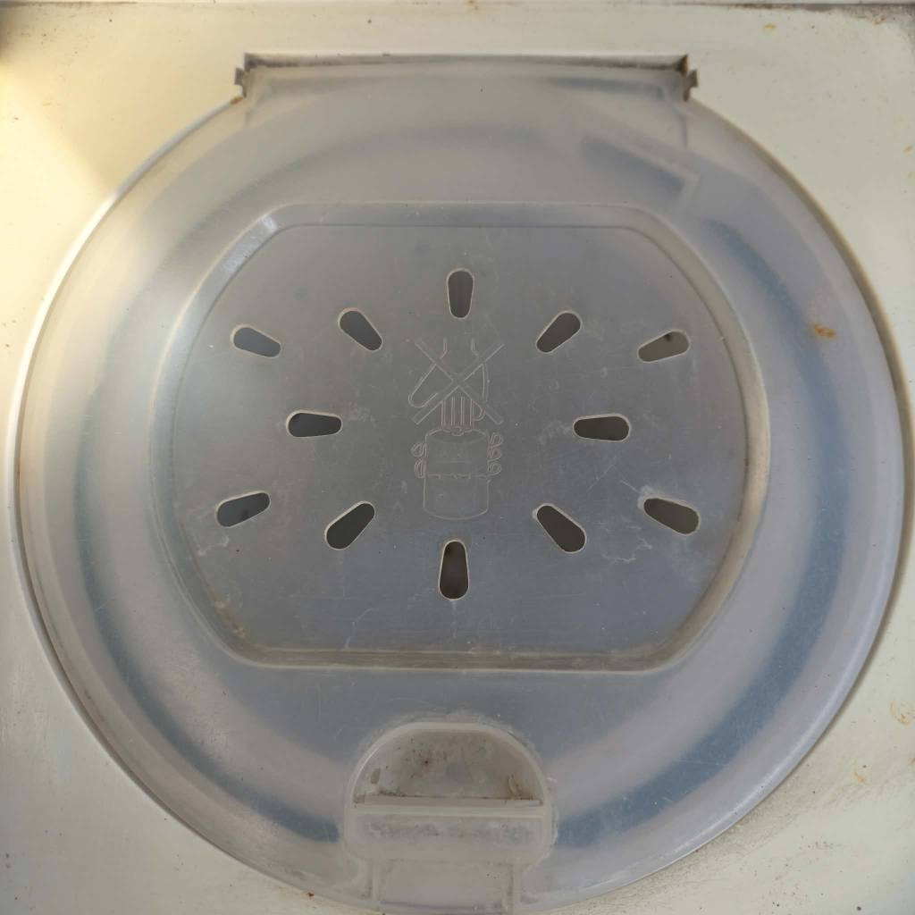 غسالة   ٨  كيلو ع فحص شغاله كل نقص مابيه جاهزه 

*********** ديوانية, القادسية
