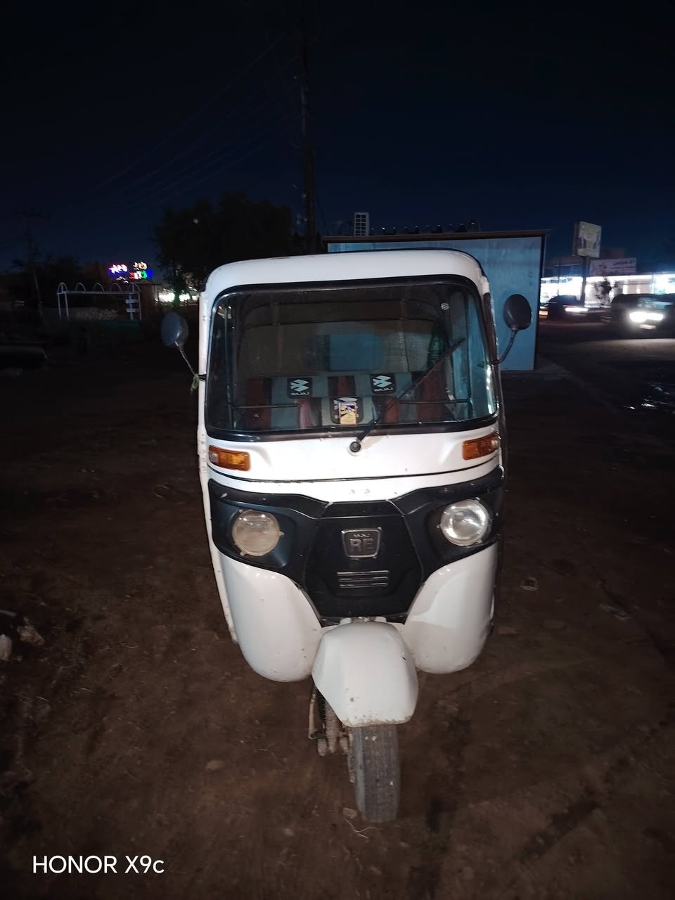 تكتك للبيع امرقمه موديل 17تحويل ثاني يوم سعر 4 وبيهه بسيط مجال مكان فلكه حي النصر ***********
