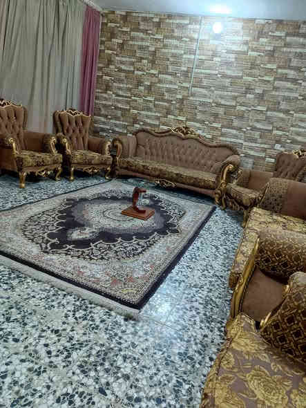 تخم تركي ملكي 10مقاعد خشب زان السعر ٦٠٠ المكان كوفه ***********
