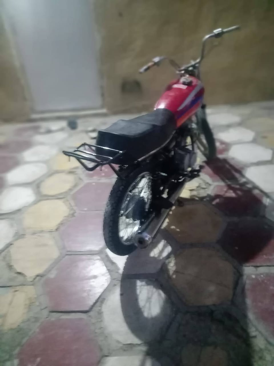 السلام عليكم للبيع اربعه كير كلك مكينه ارشه 20دراجه حلوه مال شغل لا صوت ولا نضيح شراي اتصل وبي خير ودلل ‏‪0771 674 4989‬‏
