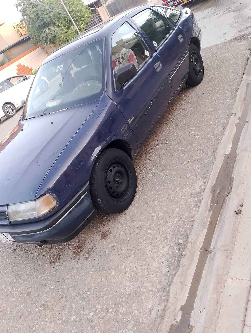 اوبل موديل92 سنويه مشروع وطني منتهيه  محرك ١٦ قايش عريض سعر ٣٠ قفل
مكان كركوك /حي العسكري 
رقم /***********
