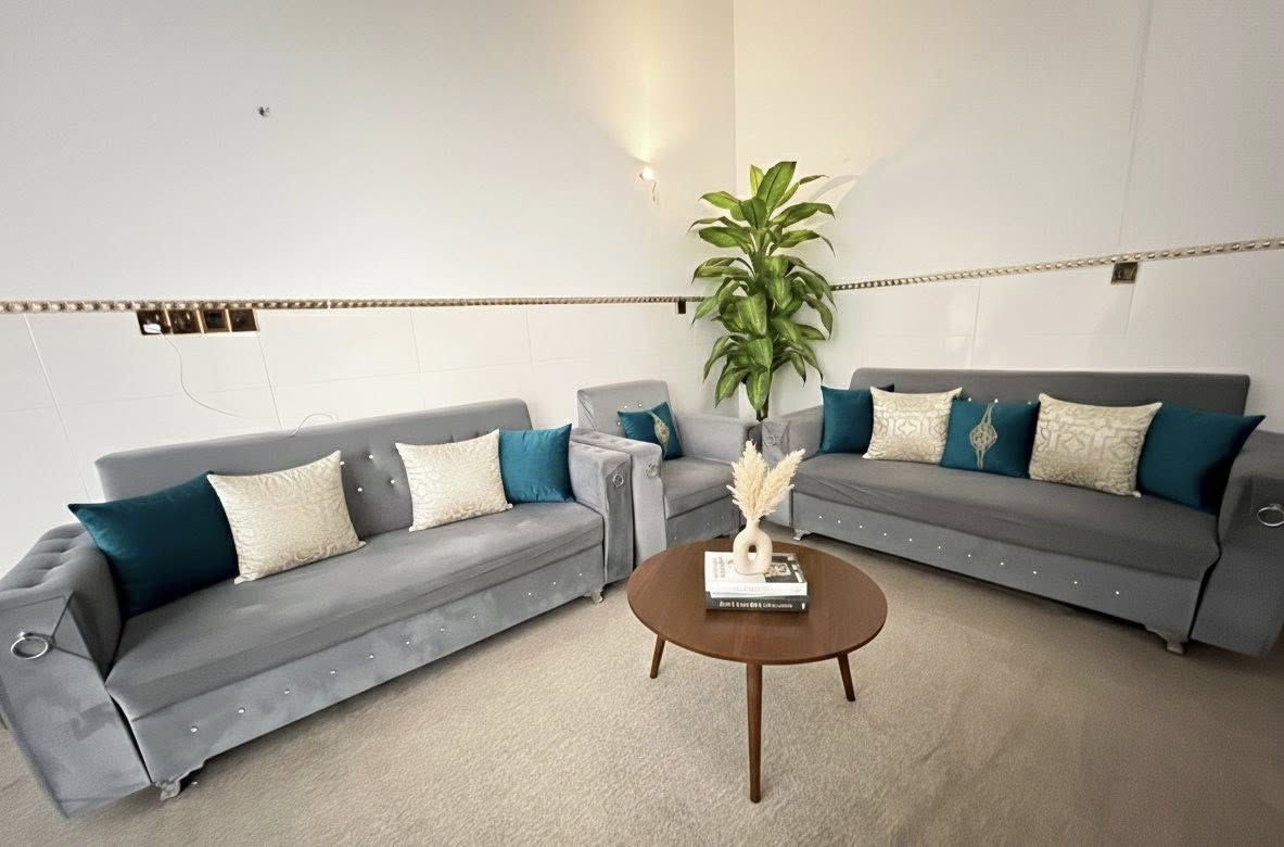 تخم سبع مقاعد للبيع مكان محاويل


**إذا كنت صاحب هذا الإعلان وتريد حذفه لأي سبب، رجاءا أرسل رسالة إلى الدعم الفني**