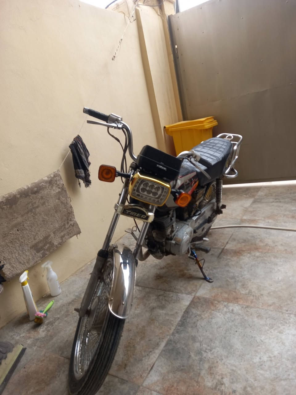 السلام عليكم موطور تايكر 2019 للبيع شرط النشاط والمعدل مايعوزو شي لادخن ولا صرف ادفع سعر عجبني ابيعك ***********
