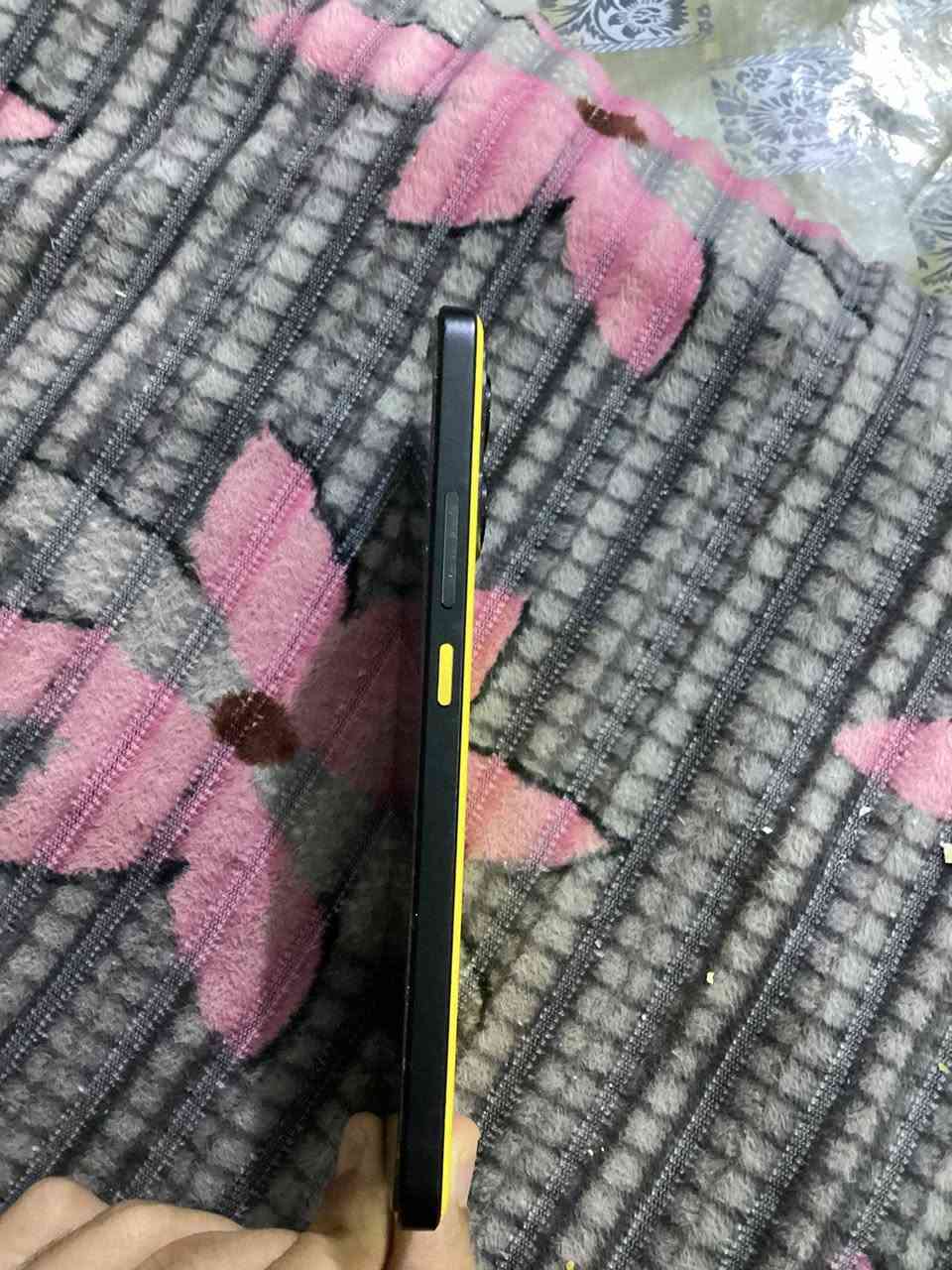 بوكو X6 PRO  نضيف مكفول كفاله عامه 512 مامصلح ابد ويا كامل الملحقات كارتونته وشاحنته  للمراوس بايفون 13 برو ماكس نضيف ونتفق عل فرق مكاني ناصريه وين ماجان مكانك انه اجيك بس كون الفرق يكون بسيط مو تحجي بالعالي


**إذا كنت صاحب هذا الإعلان وتريد حذفه لأي سبب، رجاءا أرسل رسالة إلى الدعم الفني**