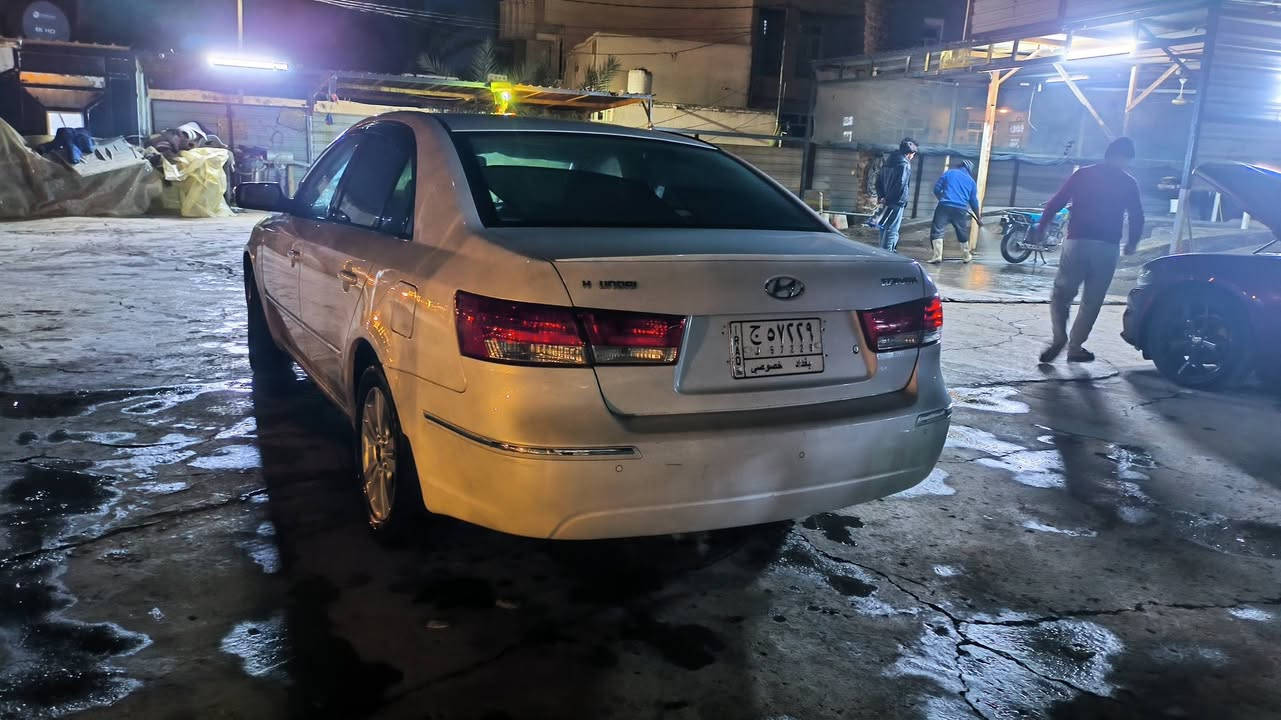 سوناتا 2010 الخليجي الفول مواصفات للاخير 1/1  رقم بغداد محرك 2400 فتحة سقف اشاير بلمري داخل صاج تبريد تخم تاير مكفول السياره كير محرك حداديه كفاله شرط ترايهة من البصره لزاخو ابد مابيهة نقص مال جناي سعرهة مناسب وبالعافيه علياخذهة بهاي النظافه وكلشي موضح بلسونار
رقم الهاتف :- *********** واتساب
