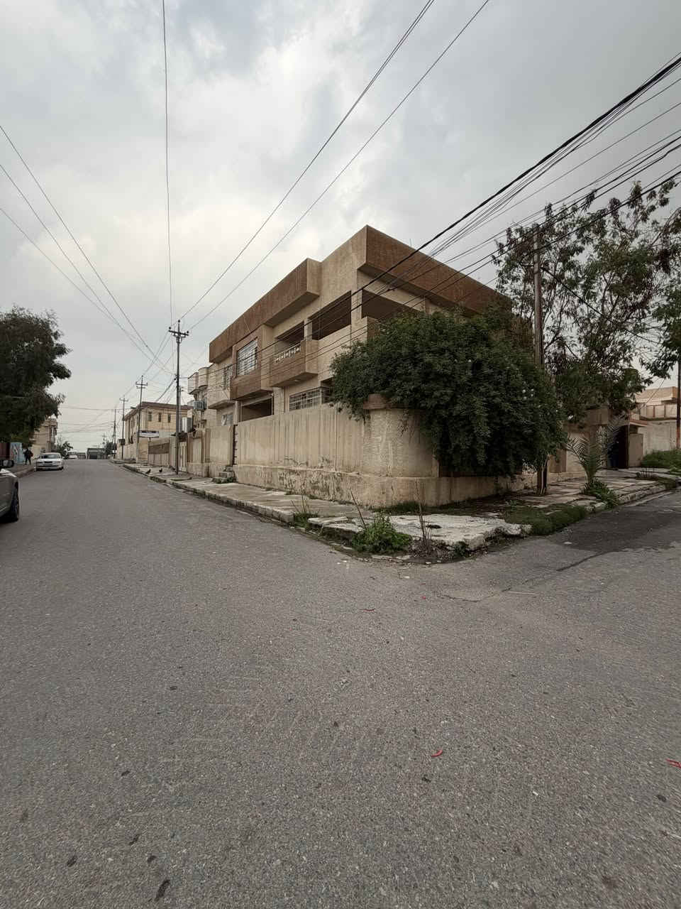 ♦️عروض♦️#مكتب مؤيد العلاف _ للعقارات ✔️

🔶 دار  للبيع حي الرفاعي  🔶

🔶   المساحة 310   م 2 🔶 ركن  🔶      

🔶طابقين 6 غرف نوم واستقبال ومطبخ وصحيات عدد2 🔶

🏛️مراجعة مكتب مؤيد العلاف للعقارات🏛️

  او الاتصال على الارقام 

📱اسيا ***********
 
📱 اسيا ***********

📱كورك ***********

📱كورك ***********

عنوان المكتب / الموصل _ حي المهندسين مقابل فندق قصر نينوى   

📌نستقبل عروضكم العقارية على الماسنجر او الواتساب
