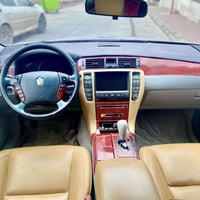 كراون • ٢٠٠٦ • نظيف