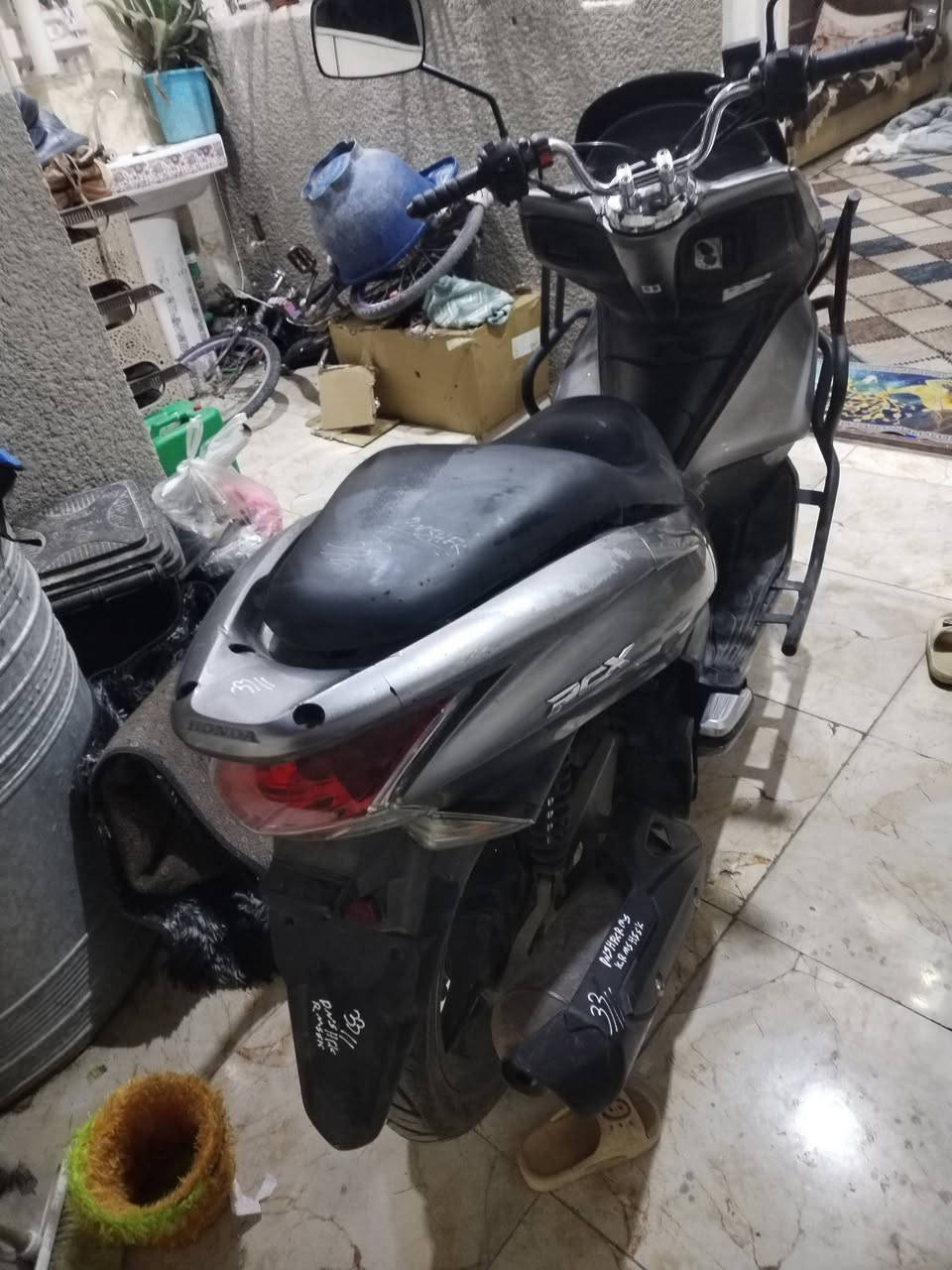 Pcx جيل اول شغاله على اخر حبه كل نقص مابيها مكينه مامفتوحه جيل اول ١١٠٠ بغداد ٧٧٢٧٥٤٧٥٧٤


**إذا كنت صاحب هذا الإعلان وتريد حذفه لأي سبب، رجاءا أرسل رسالة إلى الدعم الفني**