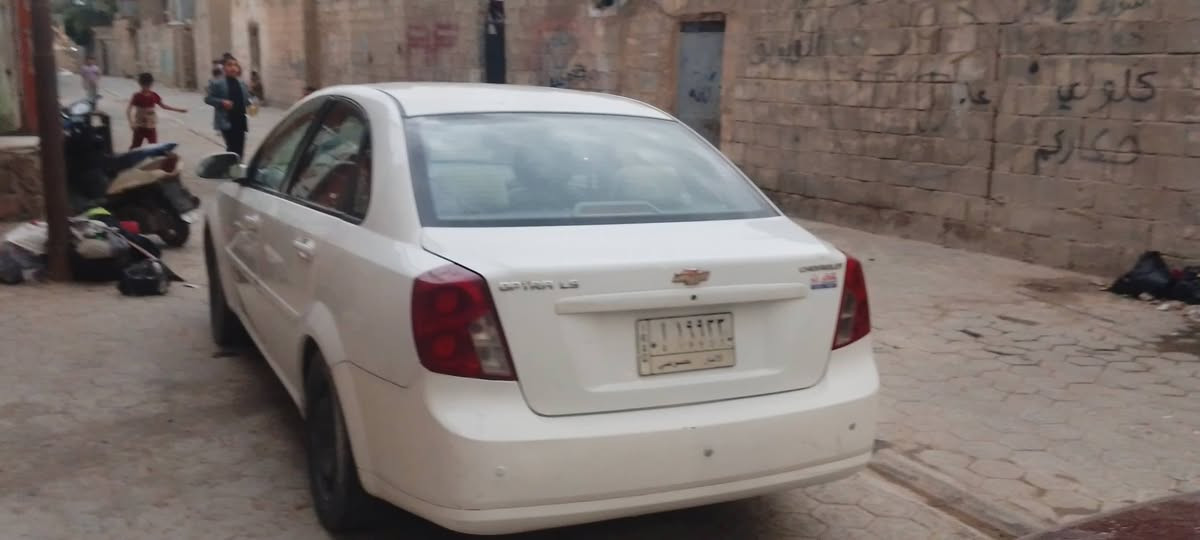ر سلام عليكم سياره اوبترا للبيع موديل 2012 سياره حره سياره نضيفه وجديده اي اضرار مابيه صبغ كير محرك نضيفات وتبريد شغال ثلج  السعر 75 وبيه مجال 
العنوان رمادي شارع 17 قرب مجسر 
الاستفسار على هذه الرقم 
*********** 
ملاحظه يرهم مراوس
