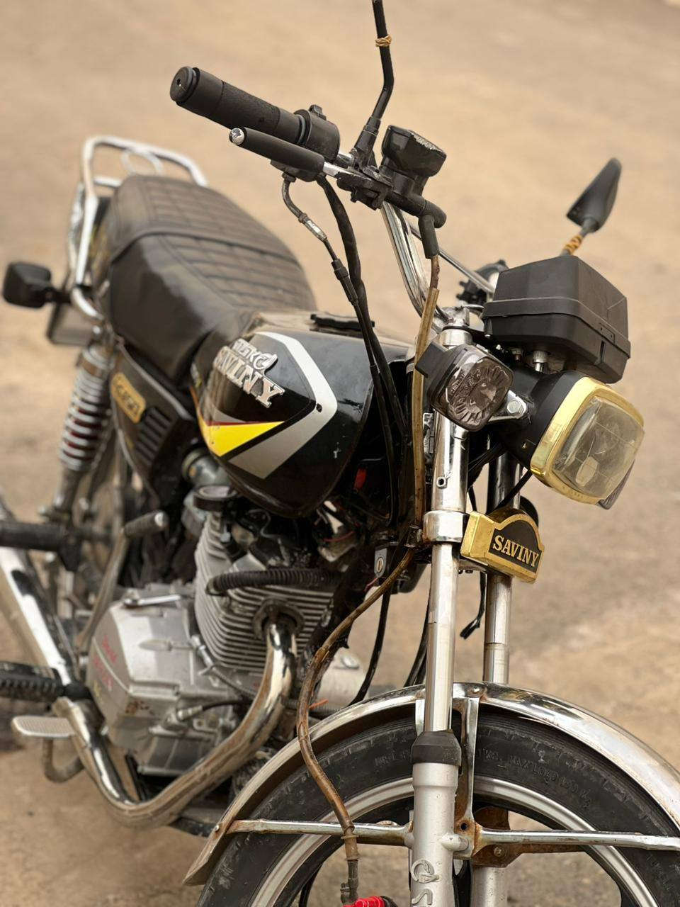 دراجه سيفان موديل22مكمركه شعندك نزل يرهم23يرهم22 المراوس ولسعر 700التواصل وتساب ادمن حب***********
