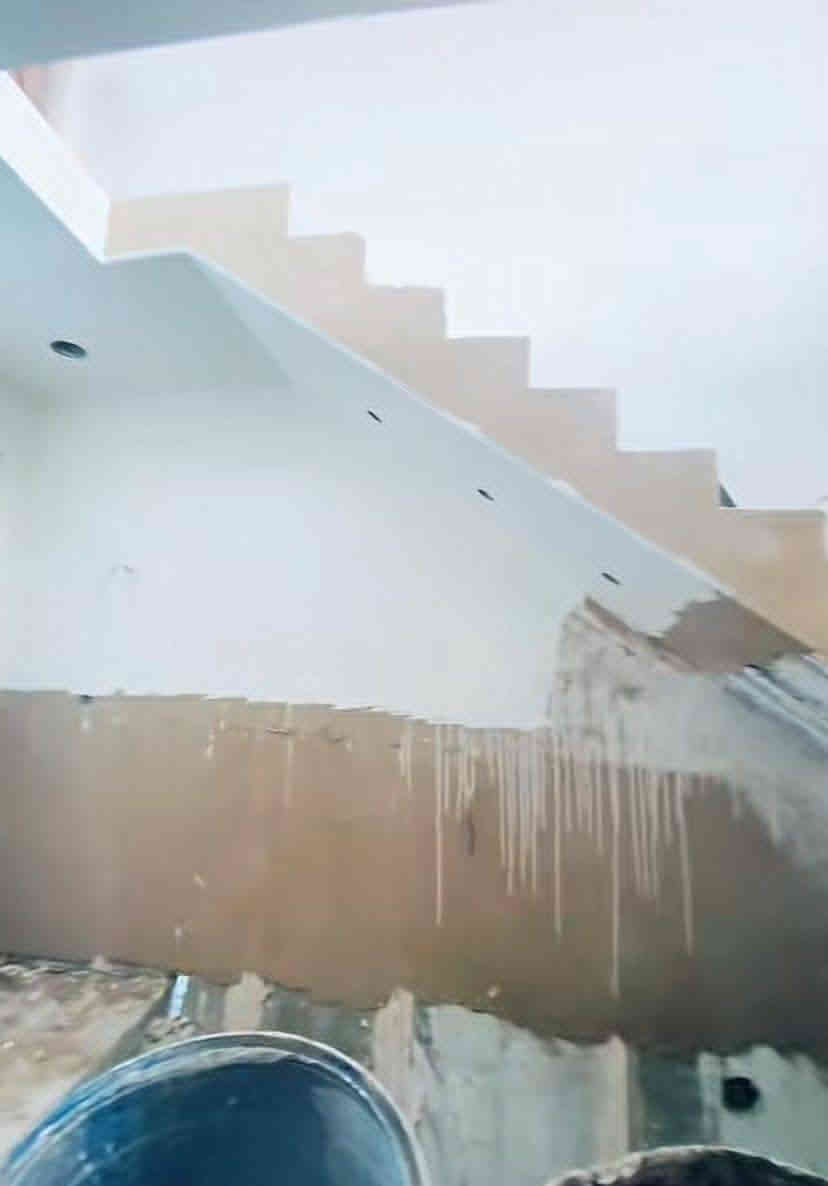 سلام عليكم خلفه لباخ متفرغ شغل درجه اوله مكاني كربلاء لبخ جص سمنت بورك سقل واجهات تقطيع وكوبلن متفرغغغ***********
