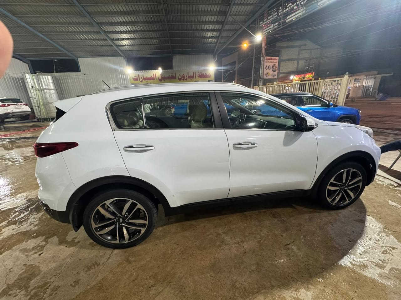 السلام عليكم اخوان بيع مستعجل اتصل وتدلل
سياره سبورتج 2020 ماشيه 95 الف بيها بارد قليل جاملق الأماميَ وطخه بالصندوق  تتعدل على البارد والباقي مكفوله السياره …. السيارة جديدة الشراي يتواصل ويدلل  على الرقم 
+964 770 879 6691


**إذا كنت صاحب هذا الإعلان وتريد حذفه لأي سبب، رجاءا أرسل رسالة إلى الدعم الفني**