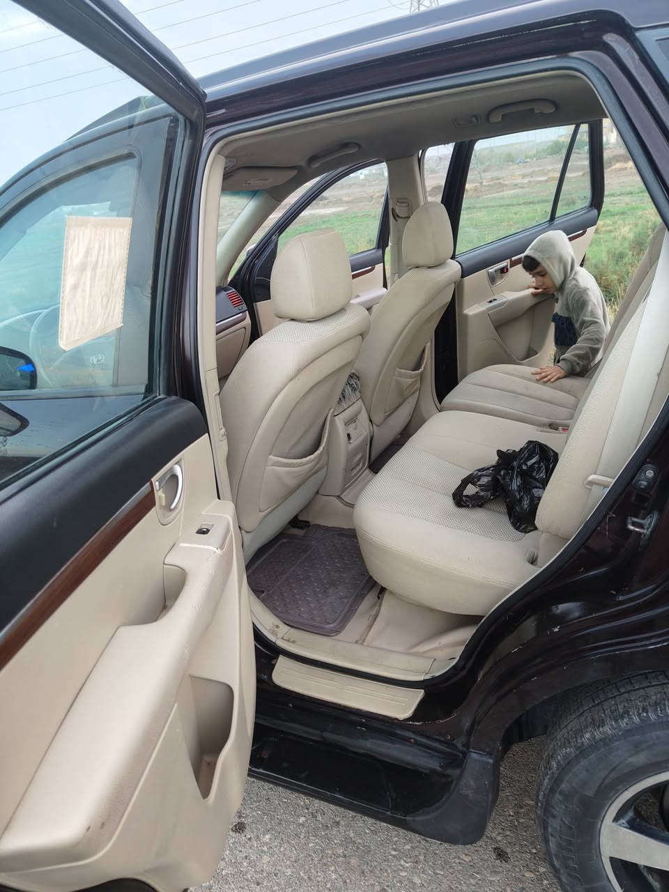 سلام عليكم سنتافيه 2007 خليجي مكينه (6) 2700 (7) راكب فور ويل تحويل مباشر بيهه 3 قطع نفسهن بدون دواخل مكاني واسط سعر  118
(***********) بيع او مراوس خاص ماكو كير مكينه حداديه شرط
